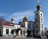 Сегодня прошел крестный ход вокруг Свято-Никольского кафедрального собора Владивостока