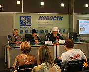 Пресс-конференция 'Участие Русской Православной Церкви в оказании помощи пострадавшим в результате гуманитарной катастрофы в Южной Осетии' в РИА 'Новости'
