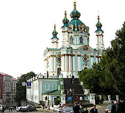 ЮНЕСКО собирается в 2009 году внести Андреевскую и Кирилловскую церкви в Киеве в Список всемирного наследия