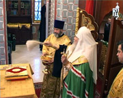 Святейший Патриарх Алексий совершил освящение росписи больничного храма при госпитале ФСБ