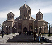 Католикос Гарегин II и Патриарх Варфоломей возглавят экуменическую молитву в кафедральном соборе Еревана