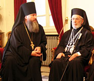 Антиохийский Патриарх Игнатий IV сделал запись в книге соболезнований в связи с кончиной Предстоятеля Русской Православной Церкви