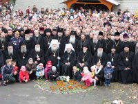 Митрополит Киевский Владимир посетил епархии Волыни