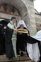 Ковчег с десницей Иоанна Крестителя покинул монастырь в Цетинье