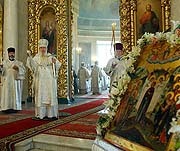 Предстоятель Русской Православной Церкви совершил Божественную литургию в храме Вознесения Господня у Никитских ворот
