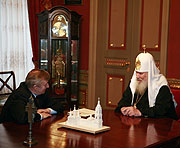 Святейший Патриарх Алексий встретился с Петром Латышевым