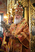 В пятницу Светлой седмицы Святейший Патриарх Кирилл совершил Божественную литургию в храме прпп. Зосимы и Савватия Соловецких в Гольянове