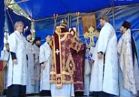 В День памяти и скорби Божественная литургия под открытым небом совершена на месте ленинградского блокадного крематория