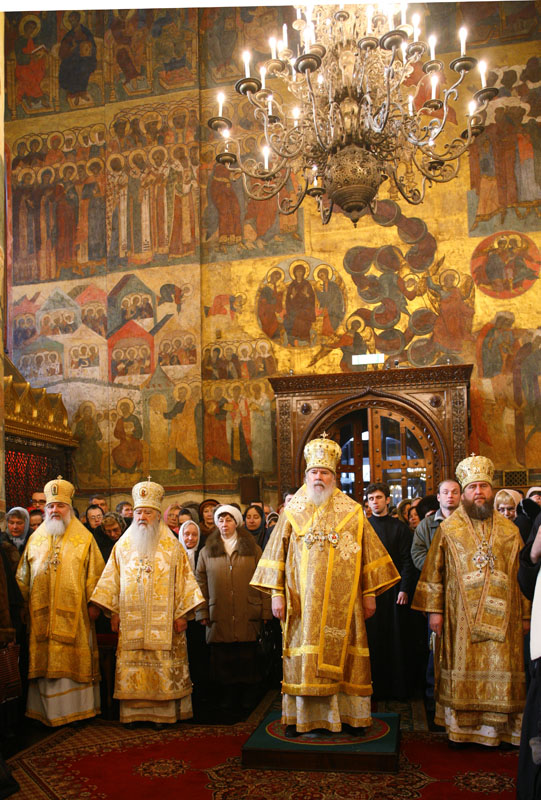 Патриаршее служение в Успенском соборе Кремля в день памяти новомучеников и исповедников Российских