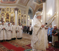 В праздник Вознесения Господня Святейший Патриарх совершил Божественную литургию в храме 'Большое Вознесение'