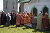 Блаженнейший митрополит Владимир совершил освящение храма Свято-Успенского женского монастыря в Яготинском районе