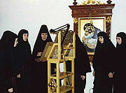 Монахини екатеринбургского монастыря записали диск с сербскими патриотическими песнями