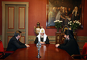Святейший Патриарх Кирилл встретился с губернатором Ярославской области С. Вахруковым