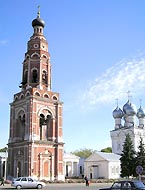 В подмосковных Бронницах идет реставрация Архангельского собора