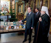 Правительство России передало в дар Латвийской Православной Церкви книги духовного содержания
