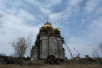 Установка креста на главный купол нового кафедрального собора в Петропавловске-Камчатском