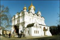 Праздничное богослужение в день престольного праздника положило начало торжествам по случаю 500-летия Архангельского собора Московского Кремля