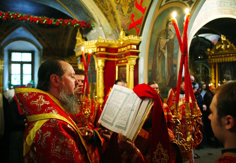 Богослужение в храме пророка Илии в Черкизове в день 55-летия епископа Дмитровского Александра