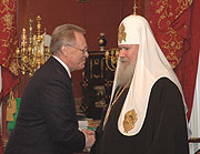 Святейший Патриарх Алексий встретился с Президентом РАН академиком Ю.С. Осиповым