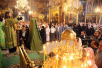 Праздничное богослужение Предстоятелей Русской и Кипрской Православных Церквей в Свято-Троицкой Сергиевой лавре