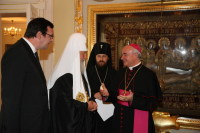 Cвятейший Патриарх Кирилл принял епископа Винченцо Палью и профессора Адриано Роккуччи