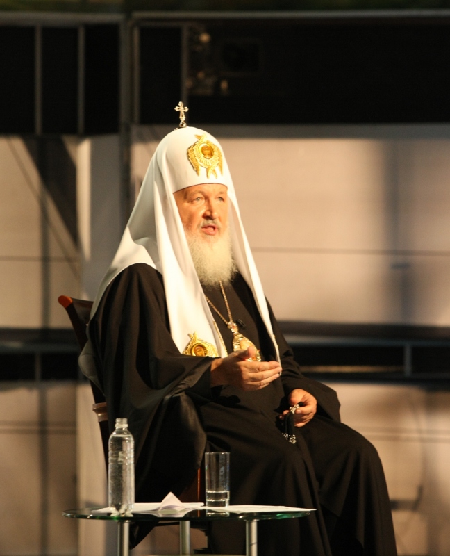 Патриарший визит на Украину. День второй. Выступление Святейшего Патриарха Кирилла в прямом эфире украинского телеканала «Интер».