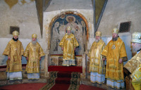 В праздник Собора Пресвятой Богородицы Святейший Патриарх Алексий совершил Божественную литургию в Успенском соборе Московского Кремля