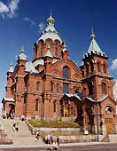 В православном соборе Хельсинки завершились работы по реставрации 14 куполов