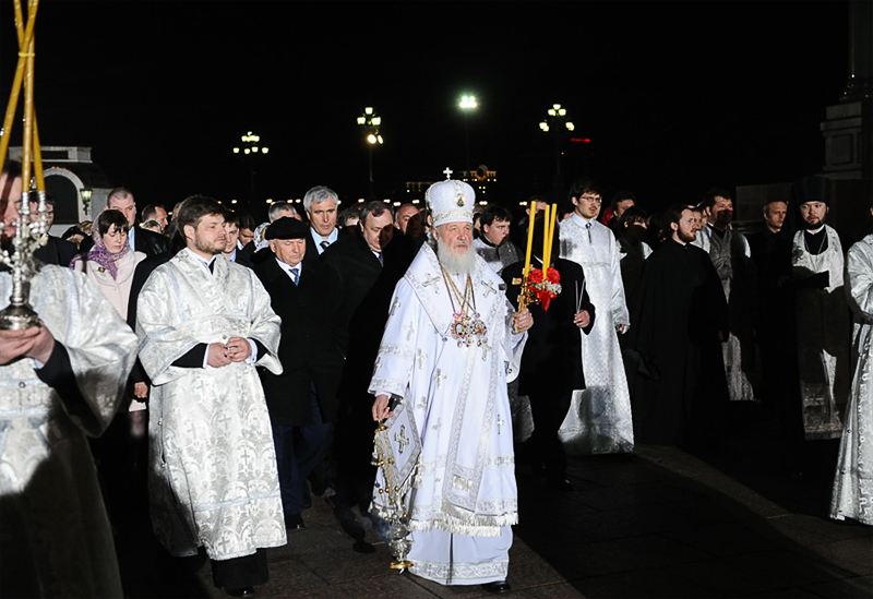 Пасхальная Божественная литургия в Храме Христа Спасителя