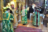 Управляющий Патриаршими приходами в США возглавил богослужение в день престольного праздника Свято-Троицкого монастыря в Джорданвилле