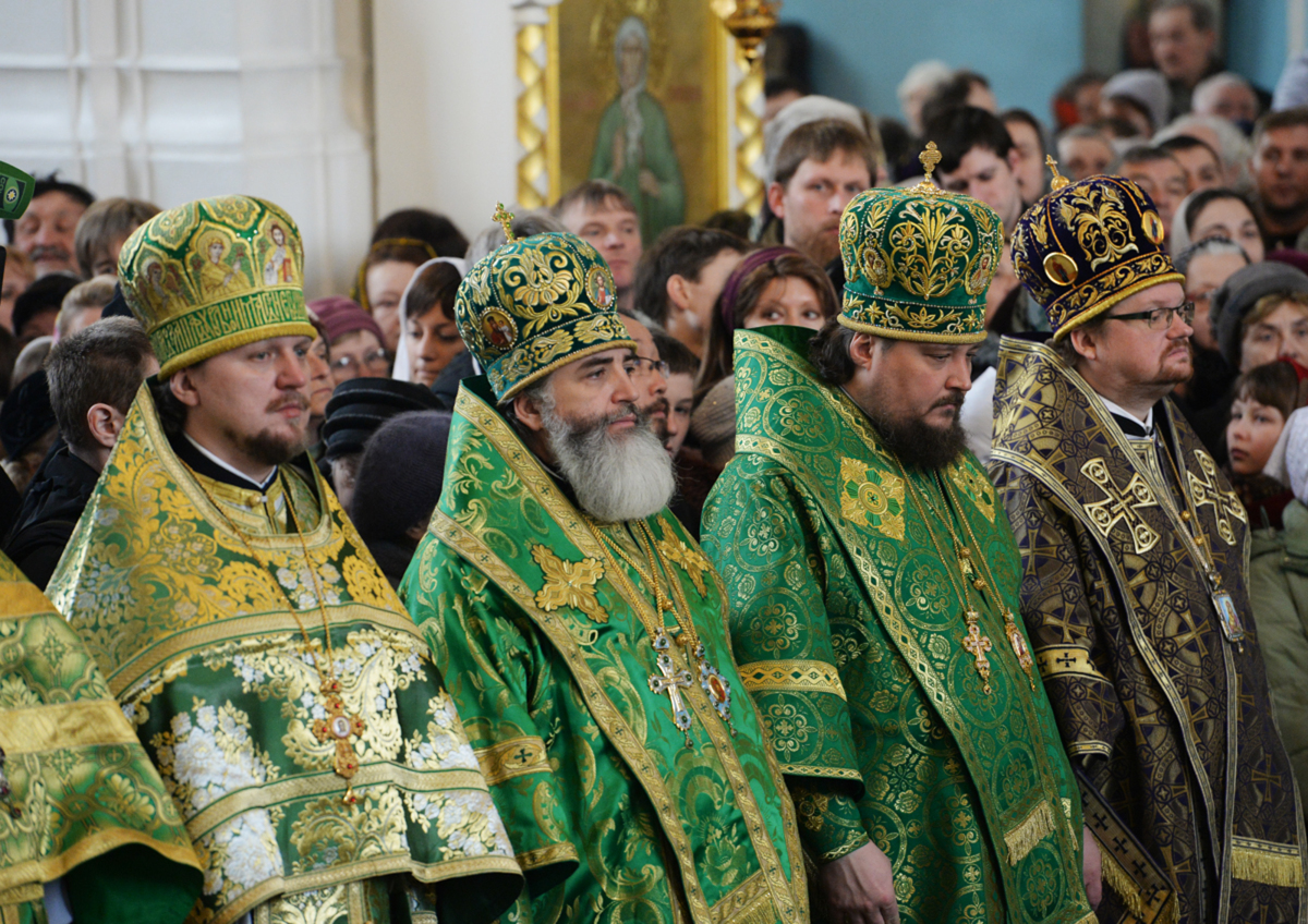 Vizita Patriarhului la Mitropolia de Sanct-Petersburg. Liturghia la catedrala „Acoperământul Maicii Domnului” în or. Gatcina