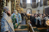 Патриаршее служение в день преставления святителя Тихона, Патриарха Московского, в Донском монастыре
