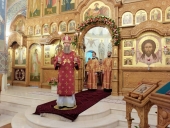 Епископ Павлово-Посадский Силуан совершил Литургию в храме Новомучеников и исповедников Российских в Бутове