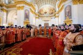В заключительный день IV Всероссийского хорового фестиваля для регентских отделений духовных учебных заведений в Казани состоялось торжественное богослужение