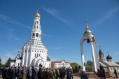 В Белгородской области прошли торжества по случаю 30-летия освящения храма первоверховных апостолов Петра и Павла на Прохоровском поле