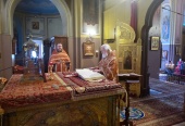 В Неделю жен-мироносиц митрополит Таллинский Евгений возглавил Литургию в Троицком соборе Русской духовной миссии в Иерусалиме