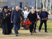 В день 30-летия нефтегорской трагедии на Сахалине и Курилах прошли поминальные мероприятия и заупокойные богослужения