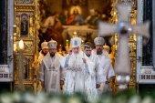В канун праздника Вознесения Господня Святейший Патриарх Кирилл совершил всенощное бдение в Храме Христа Спасителя
