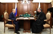 Президент России провел встречу с руководителем фонда «Круг добра» протоиереем Александром Ткаченко