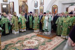 Святейший Патриарх Кирилл совершил утреню всенощного бдения в Свято-Духовом соборе Минска