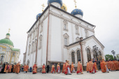 В День России в Твери молитвенно отметили первую годовщину перенесения мощей святого князя Михаила Тверского на их историческое место пребывания