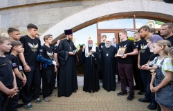 Святейший Патриарх Кирилл встретился с воспитанниками клуба единоборств «Архангел Михаил» при Черняховской епархии и сестрами милосердия Калининградской епархии