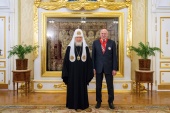 Святейший Патриарх Кирилл вручил первому заместителю руководителя Администрации Президента РФ А.А. Громову орден благоверного князя Александра Невского
