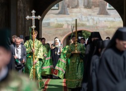Предстоятель Русской Церкви совершил малую вечерню с чтением акафиста преподобному Сергию Радонежскому в Троице-Сергиевой лавре