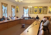 Состоялся круглый стол, посвященный обсуждению проекта документа Межсоборного присутствия «Духовно-богословские основания диаконической деятельности Русской Православной Церкви»