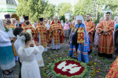 Патриарший экзарх всея Беларуси возглавил престольное торжество храма святой равноапостольной Марии Магдалины города Минска