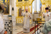 В праздник Преображения Господня Патриарший экзарх всея Беларуси совершил Литургию в Свято-Духовом кафедральном соборе Минска