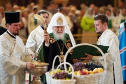 В праздник Преображения Господня Предстоятель Русской Церкви совершил Литургию в Храме Христа Спасителя