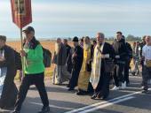 В пятый день IV Всебелорусского крестного хода к его участникам присоединился Патриарший экзарх всея Беларуси