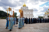 Патріарше служіння у день свята Успіння Пресвятої Богородиці в Успенському соборі Московського Кремля